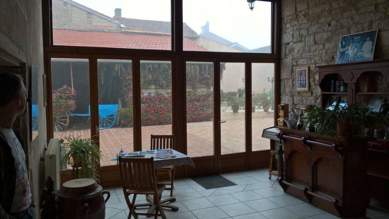 퐁-데-보 La Ferme Du Grand Faubourg B&B 외부 사진